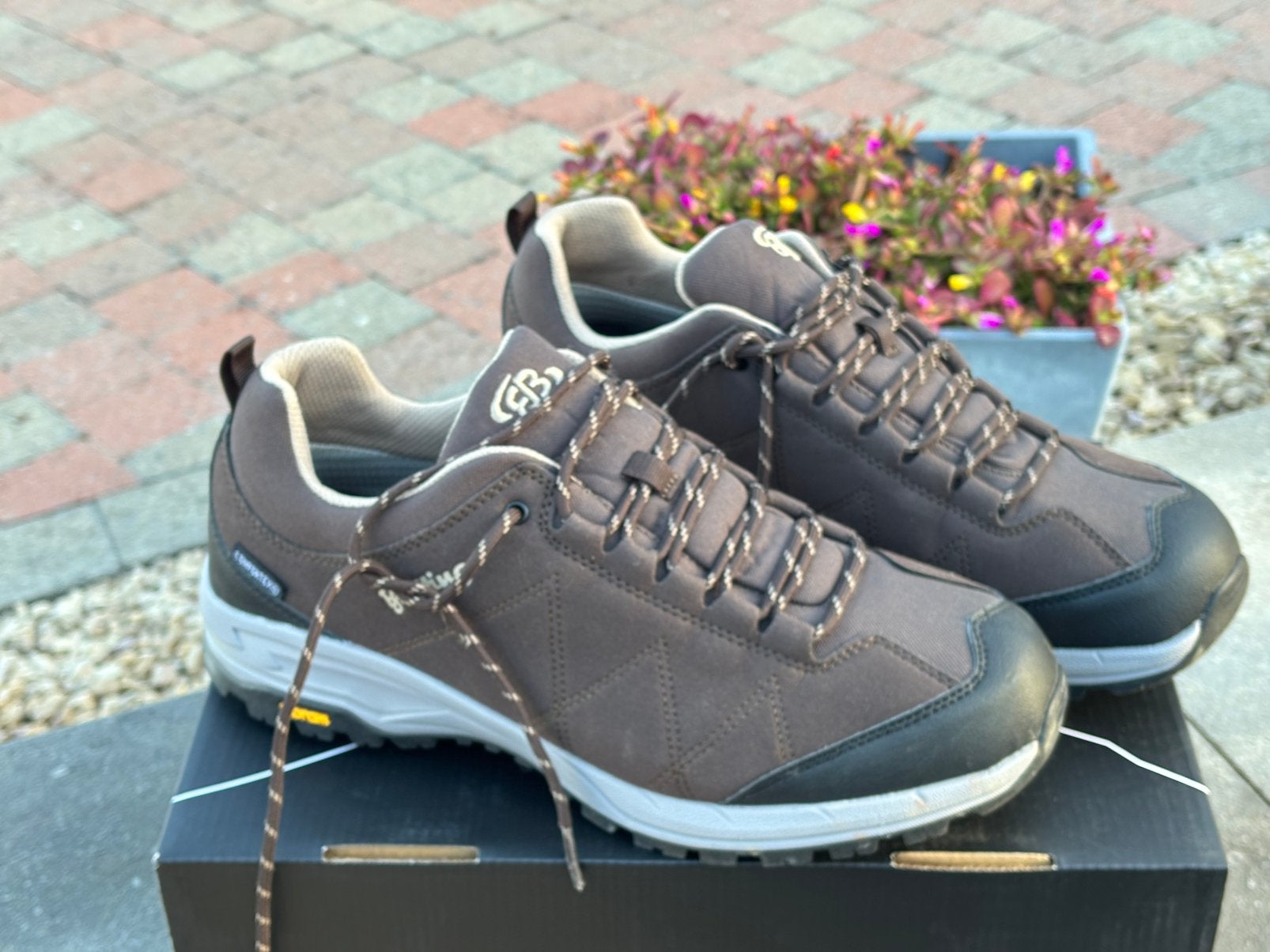 Nouvelles chaussures de marche pour hommes taille 45, Enlèvement, Neuf, Chaussures