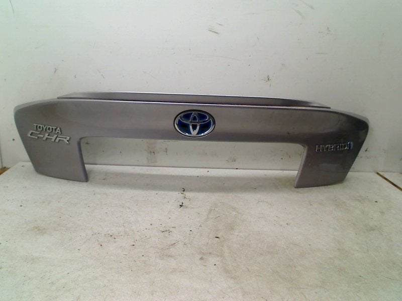SPOILER Toyota C-HR (X1,X5) (01-2016/-) (76811-F4010), Kundenbetreuung@toyota.de, Toyota, Utilisé, Toyota-Allee 2
50858  Köln, DE