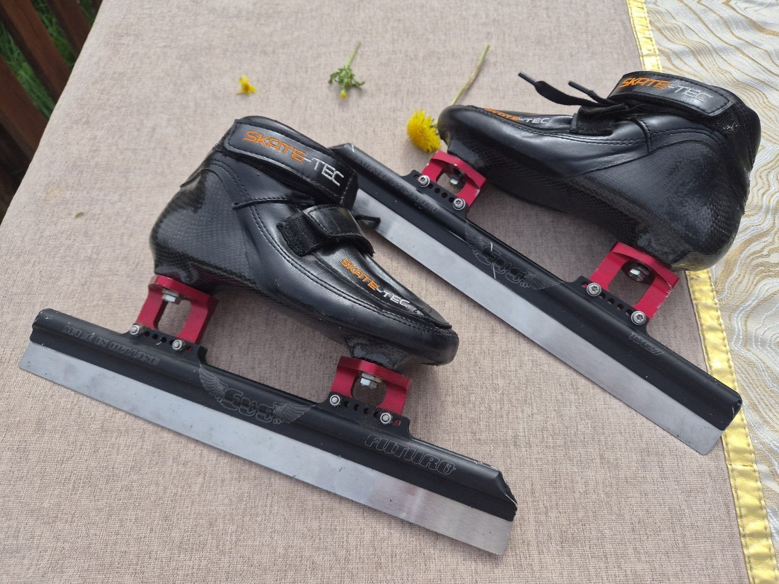 Patins de short-track Skate-Tec – Taille 32 – Cadre EVO Futu, Autres marques, Patins de hockey sur glace, Comme neuf, Enlèvement