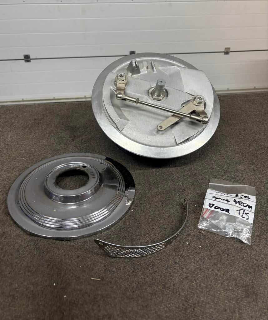 BSA/Triumph 8” Twin Leading Shoe complete remmerij + trommel, Motos, Pièces | Oldtimers & Ancêtres, Révisé, Enlèvement ou Envoi
