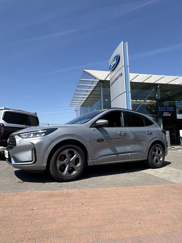 Ford Kuga EcoBoost ST-Line X, Voorwielaandrijving, Gebruikt, 4 cilinders, Bedrijf