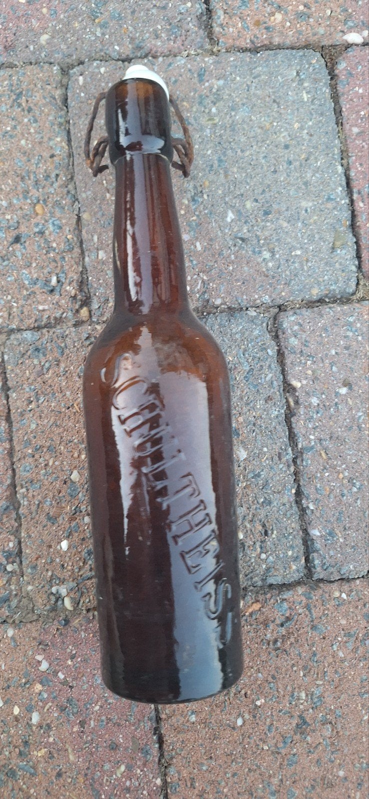Bouteille de bière allemande, Collections, Objets militaires | Seconde Guerre mondiale, Enlèvement