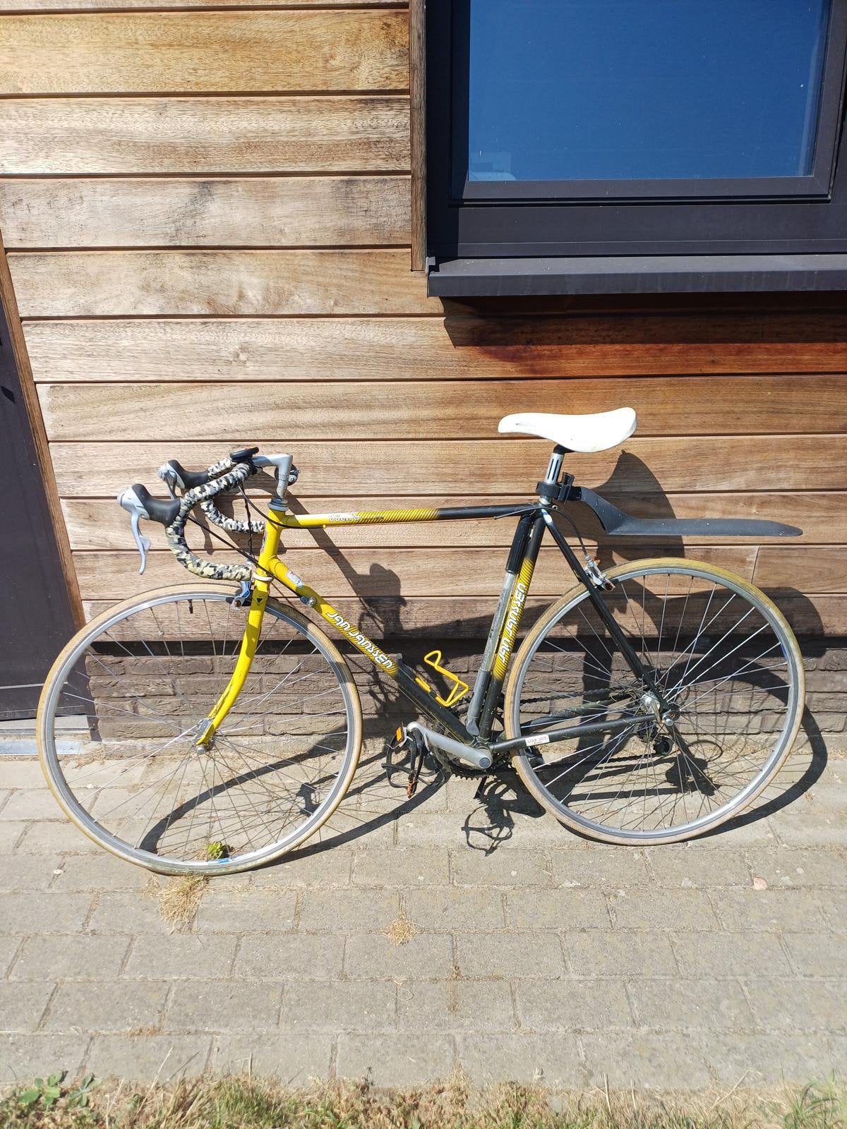 Fiets Jan Janssen, Fietsen en Brommers, 28 inch, Gebruikt, 10 tot 15 versnellingen, Velgrem