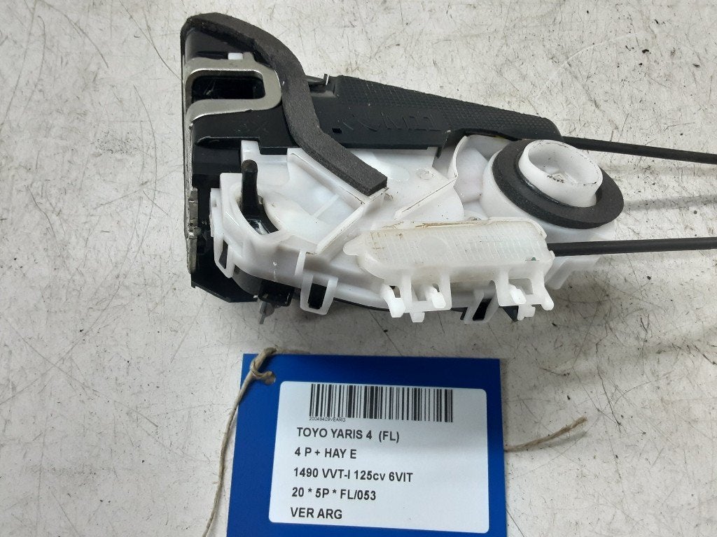 SERRURE DE PORTE ARRIÈRE GAUCHE Yaris IV (P21 / PA1 / PH1), Arrière, Mevr. I. Hauben, Toyota, Utilisé