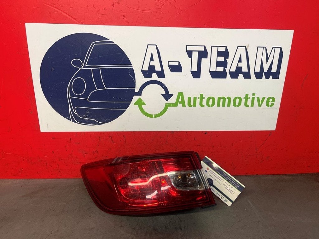 ACHTERLICHT LINKS Renault Clio IV (5R) (|265554091R|), Gebruikt, Renault, Peter-Huppertz-Straße 5
51063  Köln, DE, Dialog.deutschland@renault.de