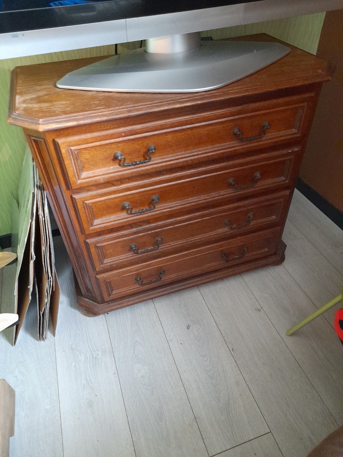 gratis zwaar eiken kastje, Huis en Inrichting, Ophalen, Gebruikt, 50 tot 100 cm, 3 of 4 laden