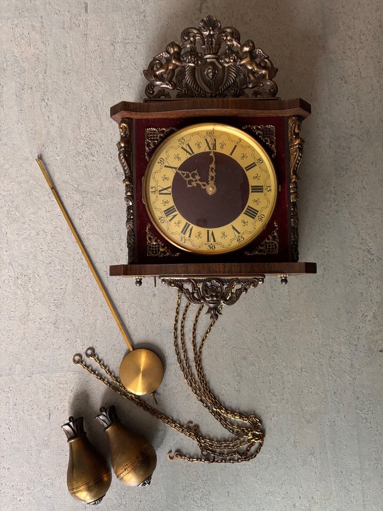 Hangklok, Antiek en Kunst, Ophalen