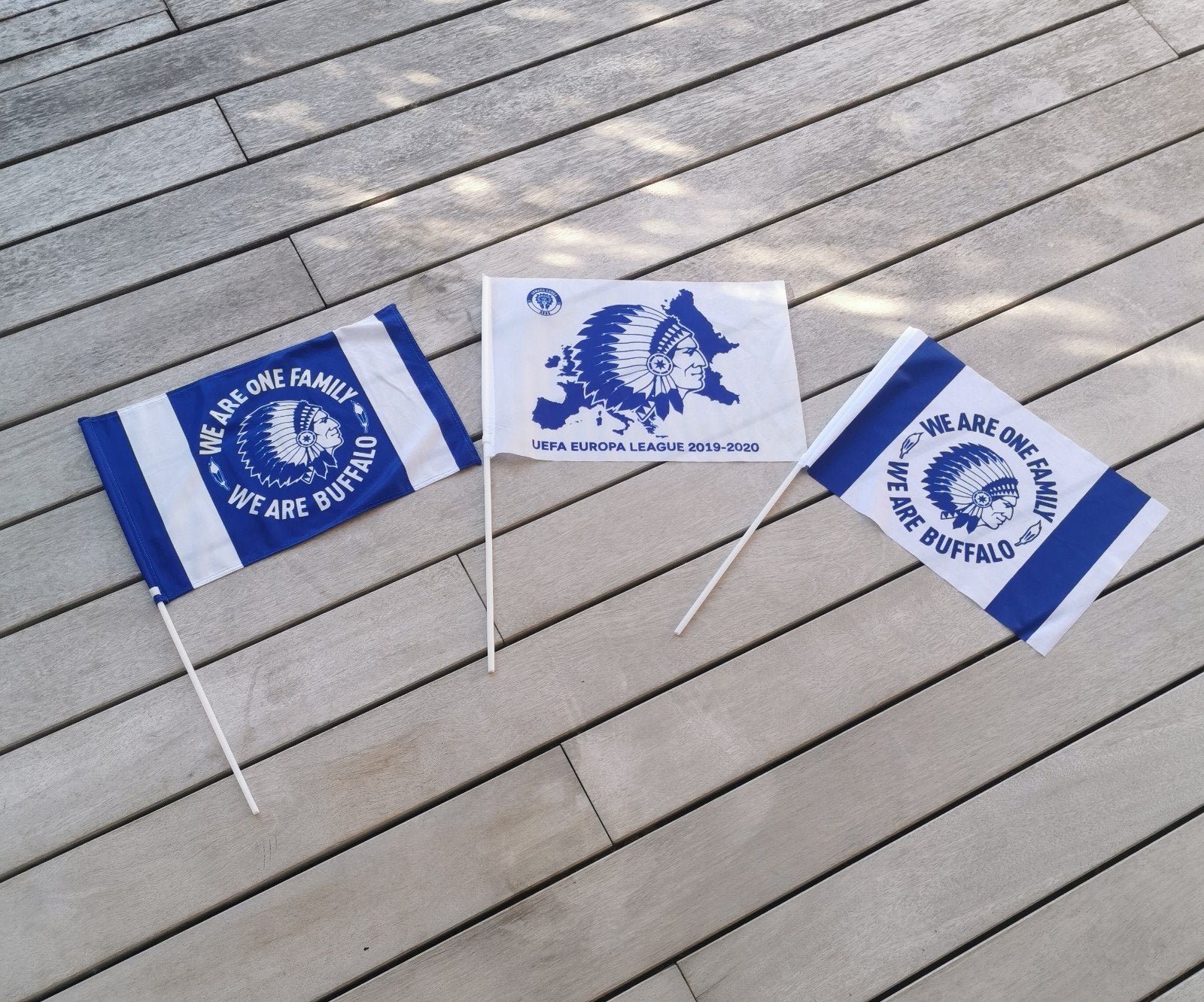 Drapeaux KAA Gand, Enlèvement ou Envoi, Neuf