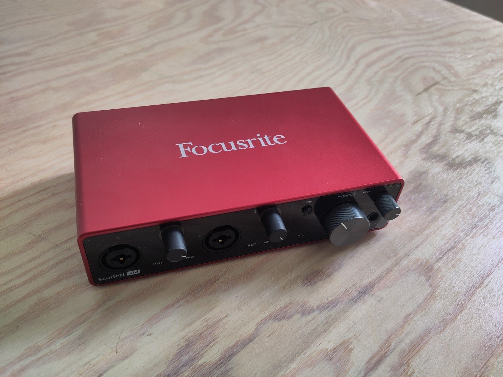focusrite scarlett 4i4 3th gen, Muziek en Instrumenten, Midi-apparatuur, Ophalen of Verzenden