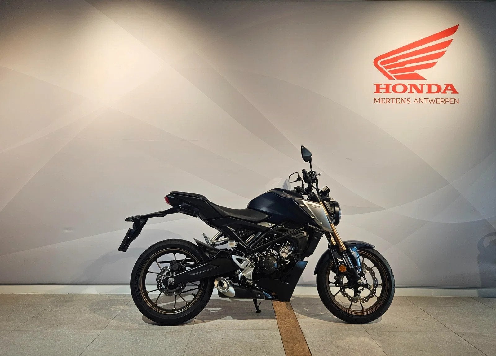 Honda CB125R (bj 2022), Motoren, 125 cc, Overig, Handgeschakeld, Gebruikt