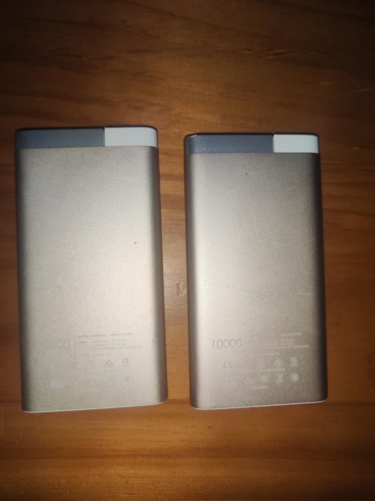 2 powerbank 10000, Ophalen, Gebruikt