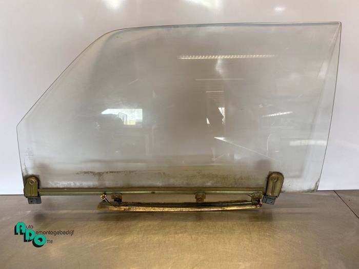 Vitre portière 2portes gauche d'un Mercedes 200 - 500, 3 mois de garantie, Utilisé, -, -