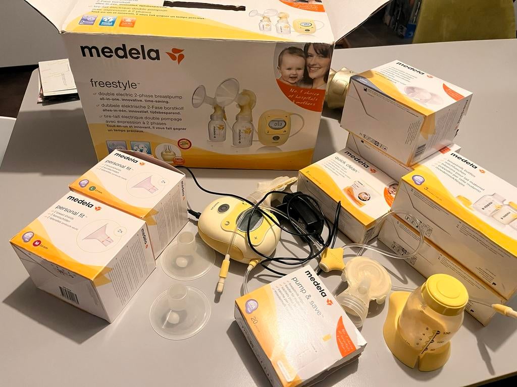 Medela freestyle kolfmachine met nieuwe batterij, Ophalen, Gebruikt, Borstkolf