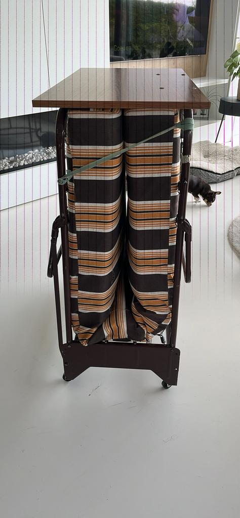 Vouwbed, Huis en Inrichting, Ophalen, 90 cm, Eenpersoons, Bruin