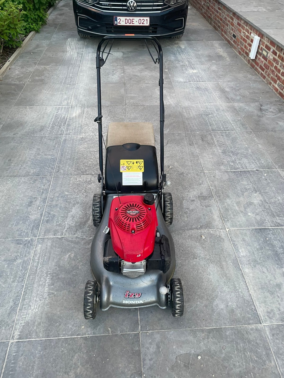 Honda Izy, Tondeuse rotative, 40 à 49 cm, Enlèvement, Bac de ramassage
