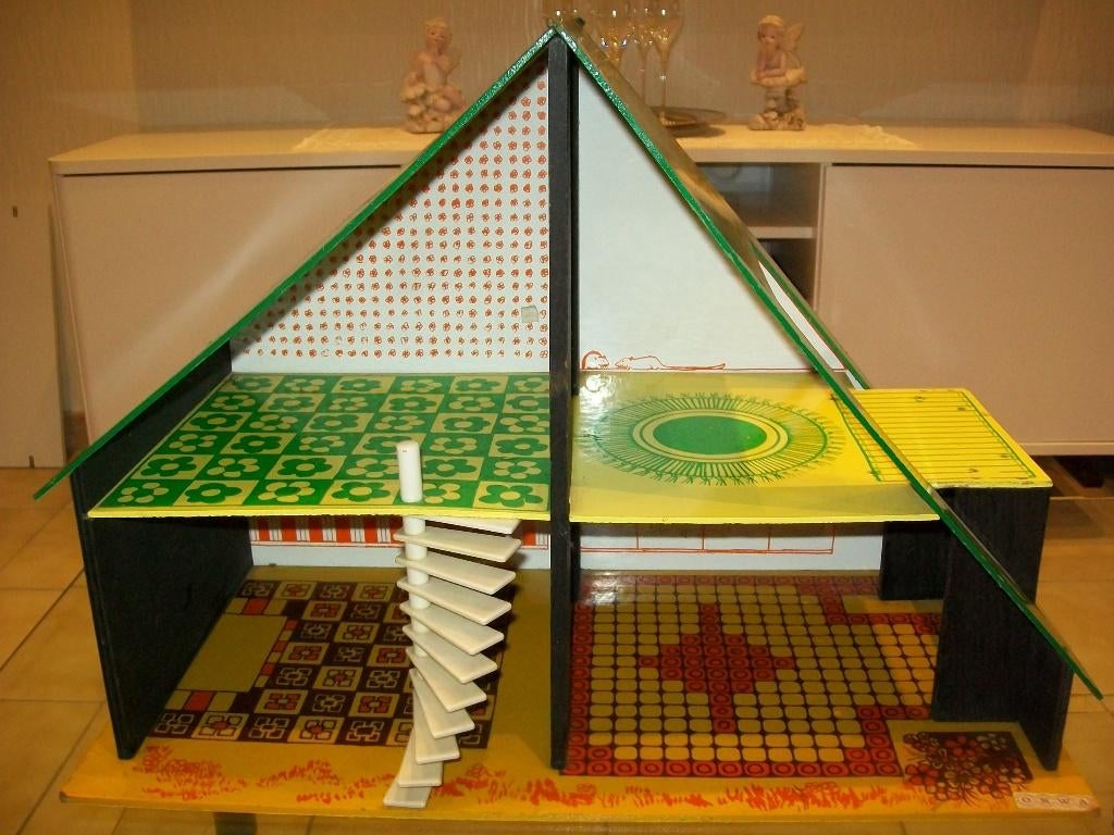 zolderopruiming: poppenhuizen en poppenhuismeubeltjes, Verzamelen, Ophalen of Verzenden, Poppenhuis