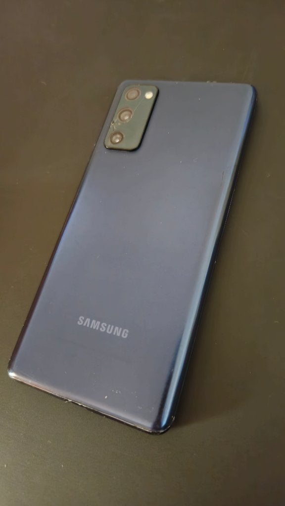 Samsung S20 FE pour pièces (fonctionne encore), Télécoms, Téléphonie mobile | Samsung, Enlèvement ou Envoi, Utilisé, Galaxy S20