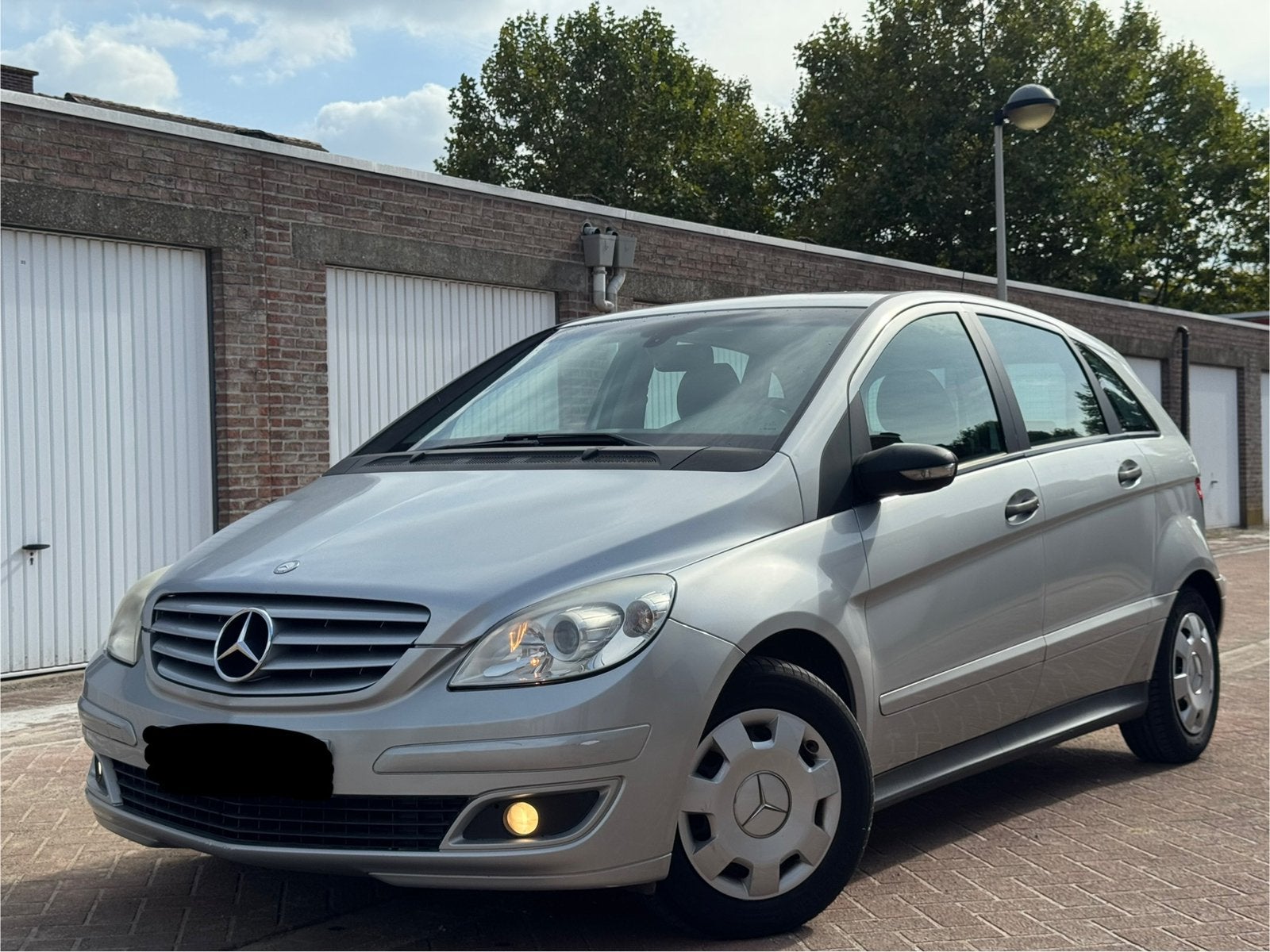 MERCEDES B150/BENZINE/AUTOMAAT/GEKEURD VOOR VERKOOP, Auto's, Stof, Zwart, 4 cilinders, 1595 cc