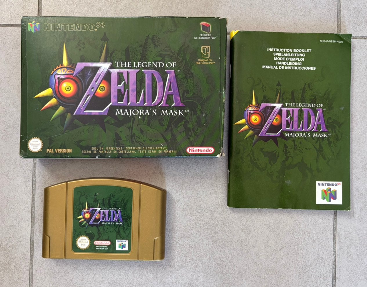 Cartouche jeux nintendo 64 Zelda Majora’s mask boite et docs, Consoles de jeu & Jeux vidéo, Enlèvement ou Envoi, 1 joueur, À partir de 7 ans