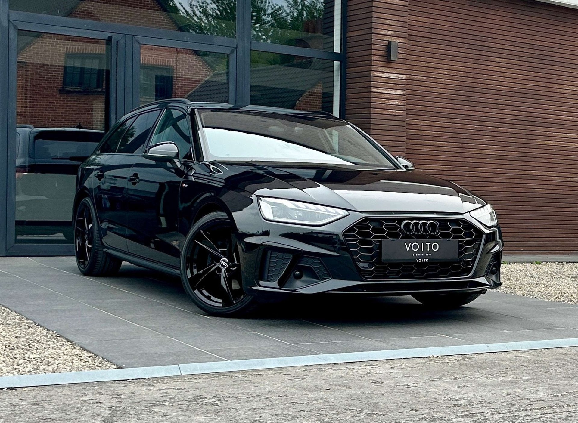 Audi A4 Avant 35TFSI S-tronic 3X S-LINE/CAM/TREKH/ACC/VIRTUA, Autos, Achat, Noir, 5 portes, Automatique