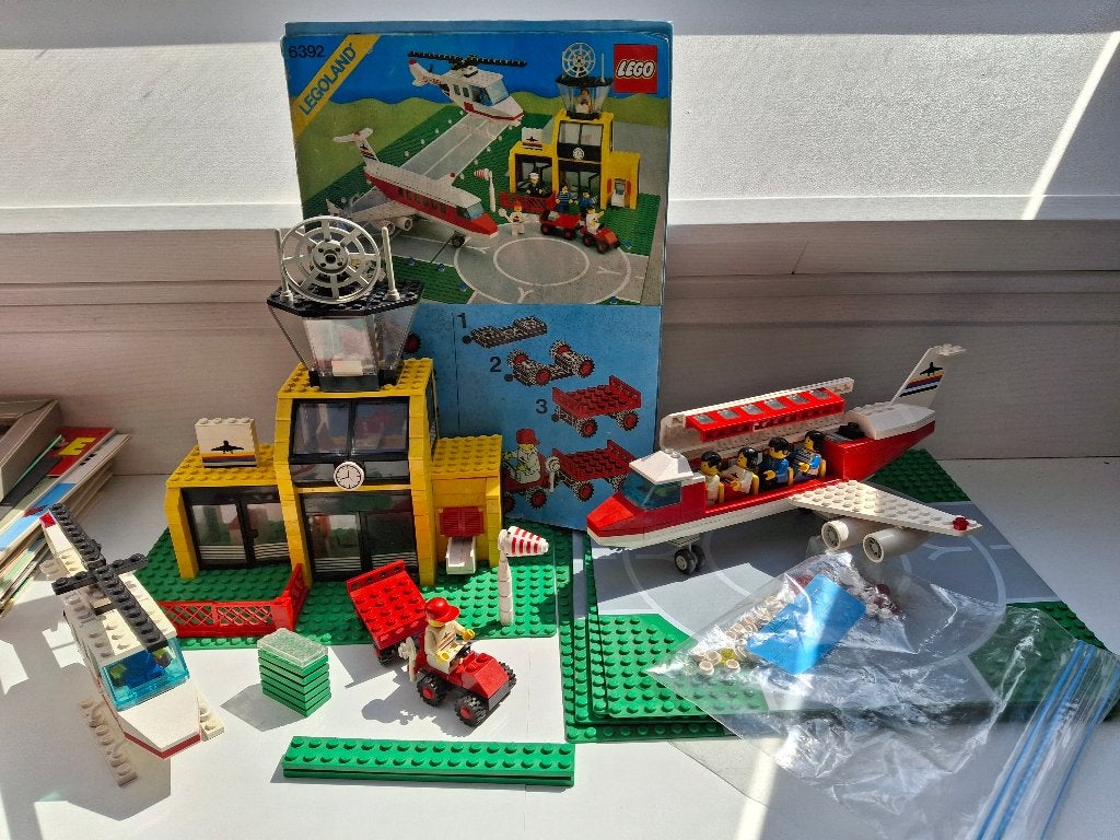 Lego 6392 airport 1985 met buitendoos, Enlèvement ou Envoi, Complet, Lego, LEGOLAND