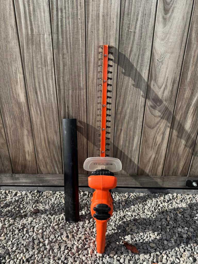 Black + Decker heggenschaar BEHT201 420W, Ophalen, Gebruikt, Elektrisch