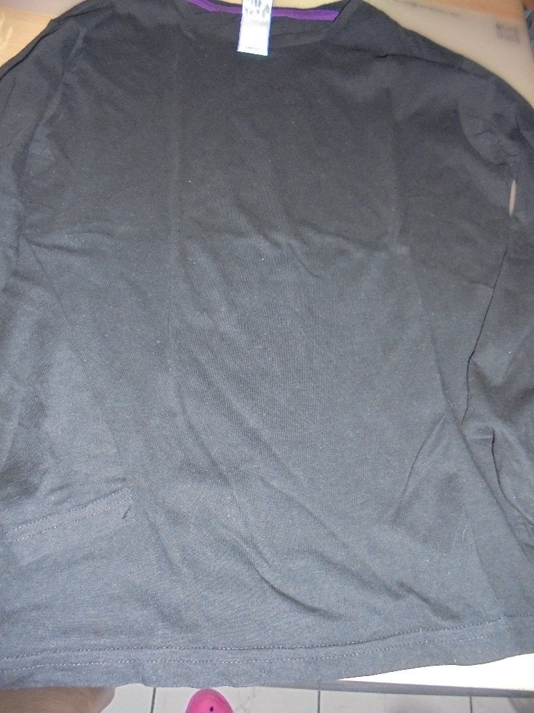 zwarte t-shirt 146/152, Kinderen en Baby's, Kinderkleding | Maat 146, Ophalen of Verzenden, Zo goed als nieuw, Jongen of Meisje