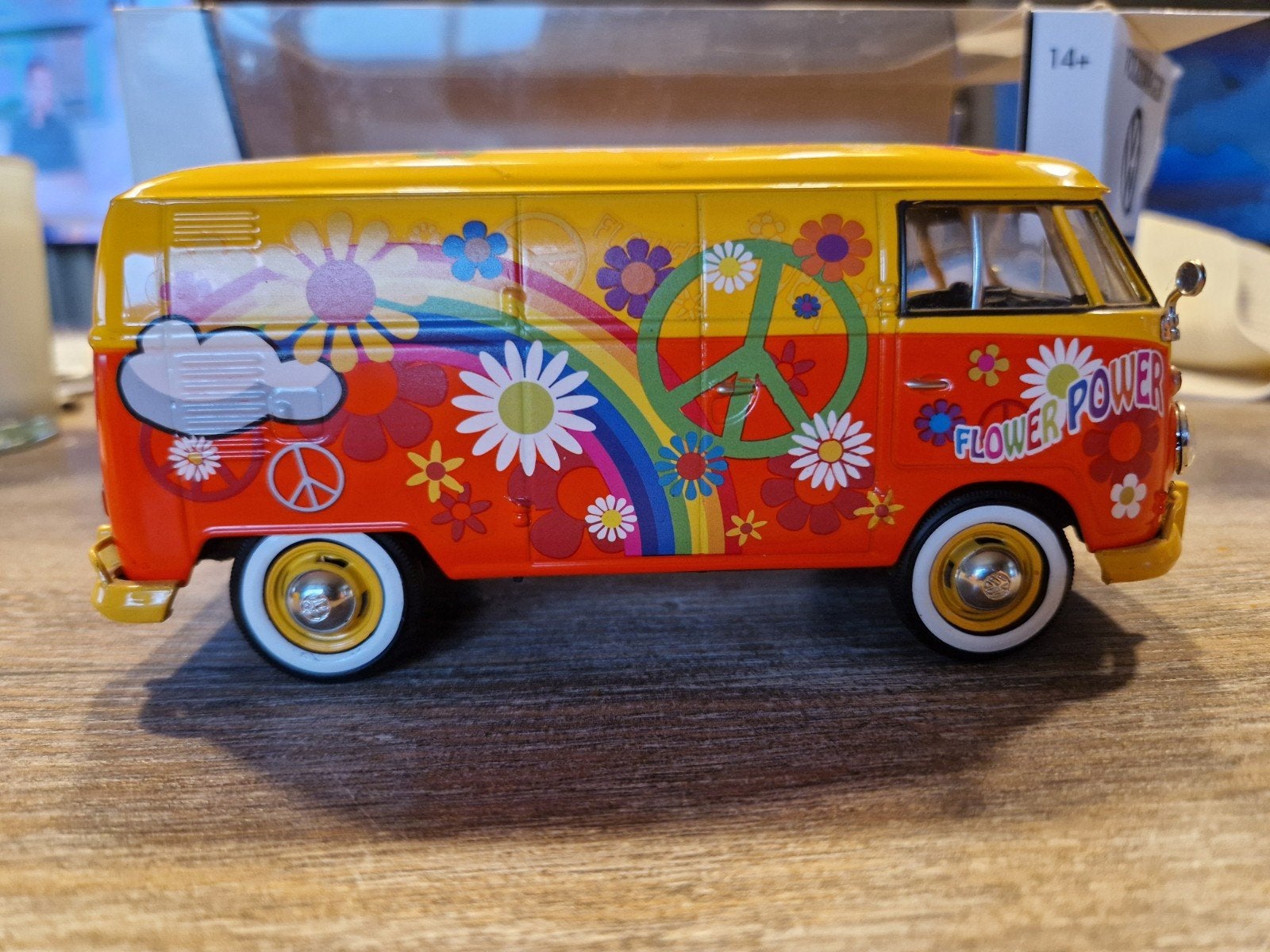 Fourgonnette VW Flower Power. 99 % neuve, Enlèvement ou Envoi, Comme neuf, Motormax