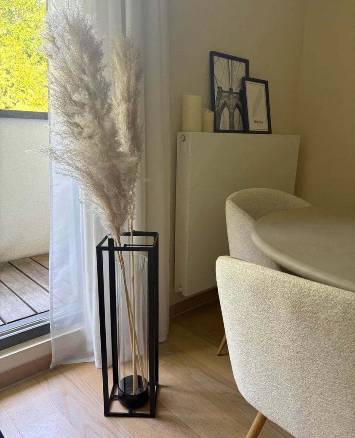 Grand vase maison du monde avec pampas, Huis en Inrichting, Woonaccessoires | Zuilen en Pilaren, Ophalen, Zo goed als nieuw