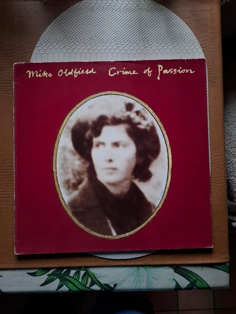 LP Mike Oldfield - Crime of passion, Cd's en Dvd's, Ophalen of Verzenden, Gebruikt, 12 inch