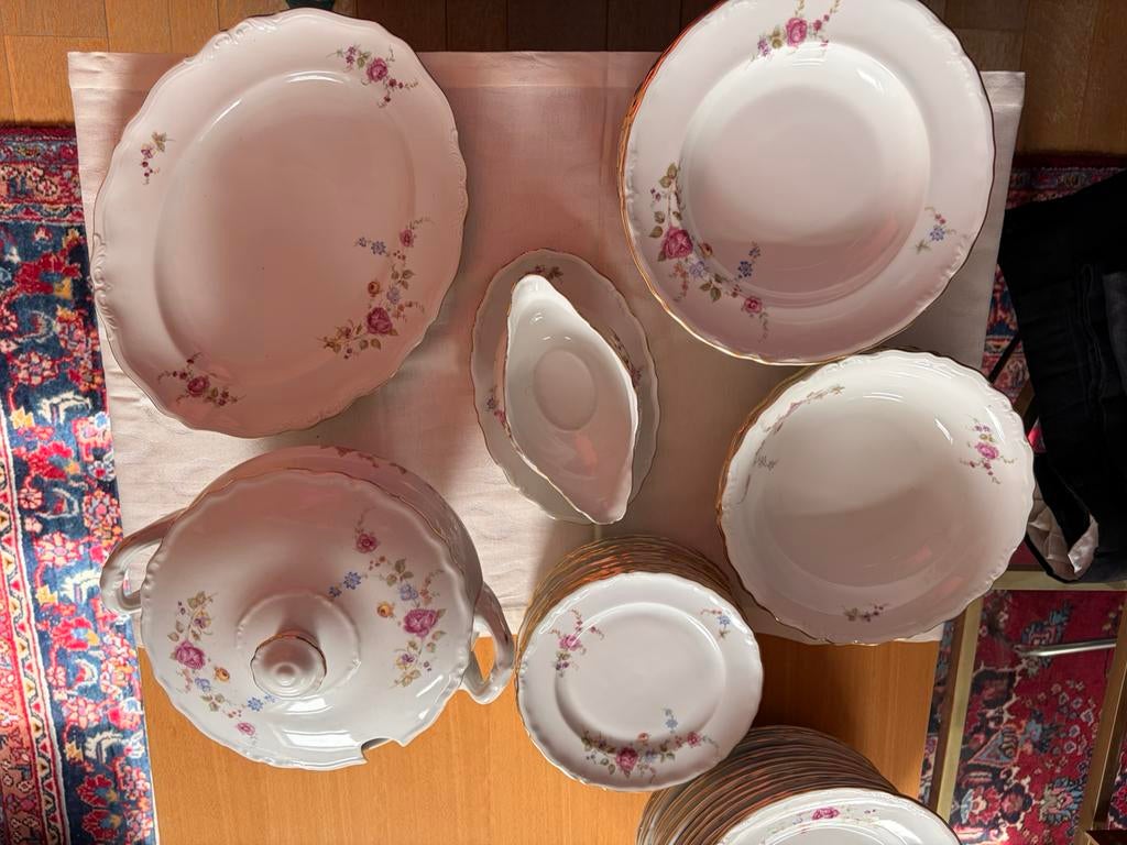 Antiek servies, Ophalen