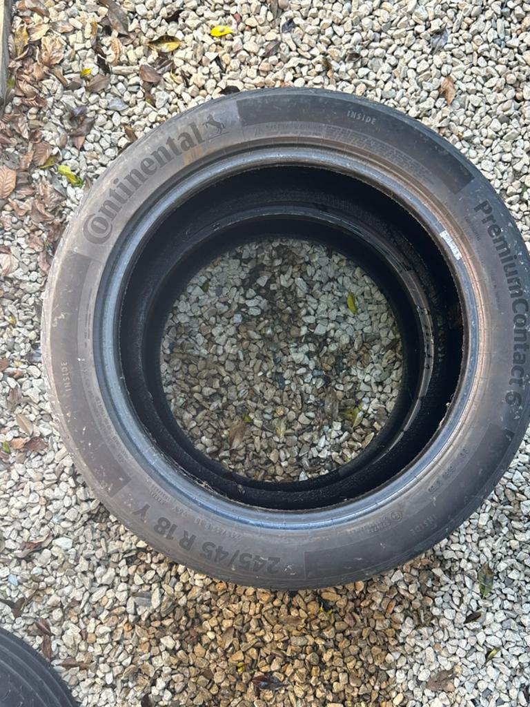 Zomerbanden Continental 245 45 R18, Auto-onderdelen, Banden en Velgen, Ophalen, 18 inch, Band(en), Personenwagen