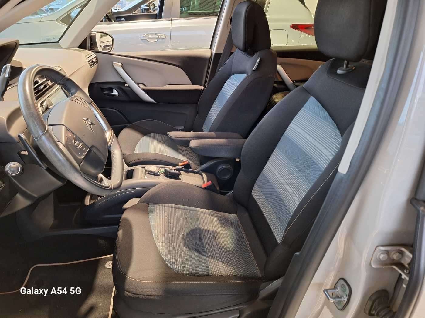 Citroën C4 Spacetourer 2019 - AUTOMATIC - 12M WARRANTY - NE, Auto's, Automaat, Monovolume, Gebruikt, Bedrijf