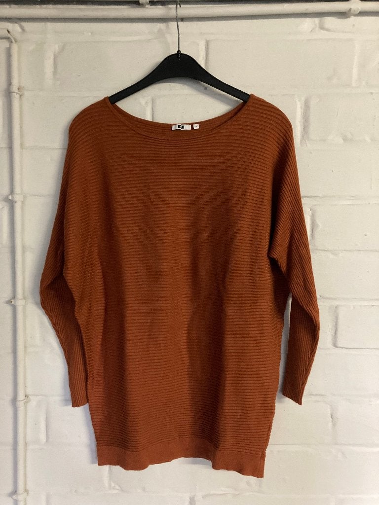 Roestkleurige trui, merk : WE, Medium, Kleding | Dames, Truien en Vesten, Maat 38/40 (M), Overige kleuren, WE, Ophalen of Verzenden