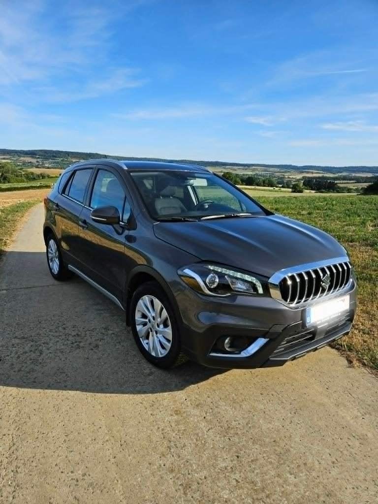 Suzuki SX4 S-Cross 1.0 Boosterjet AllGrip 4x4 — 34.000 km, Auto's, Overige kleuren, Particulier, 3 cilinders, 119 g/km