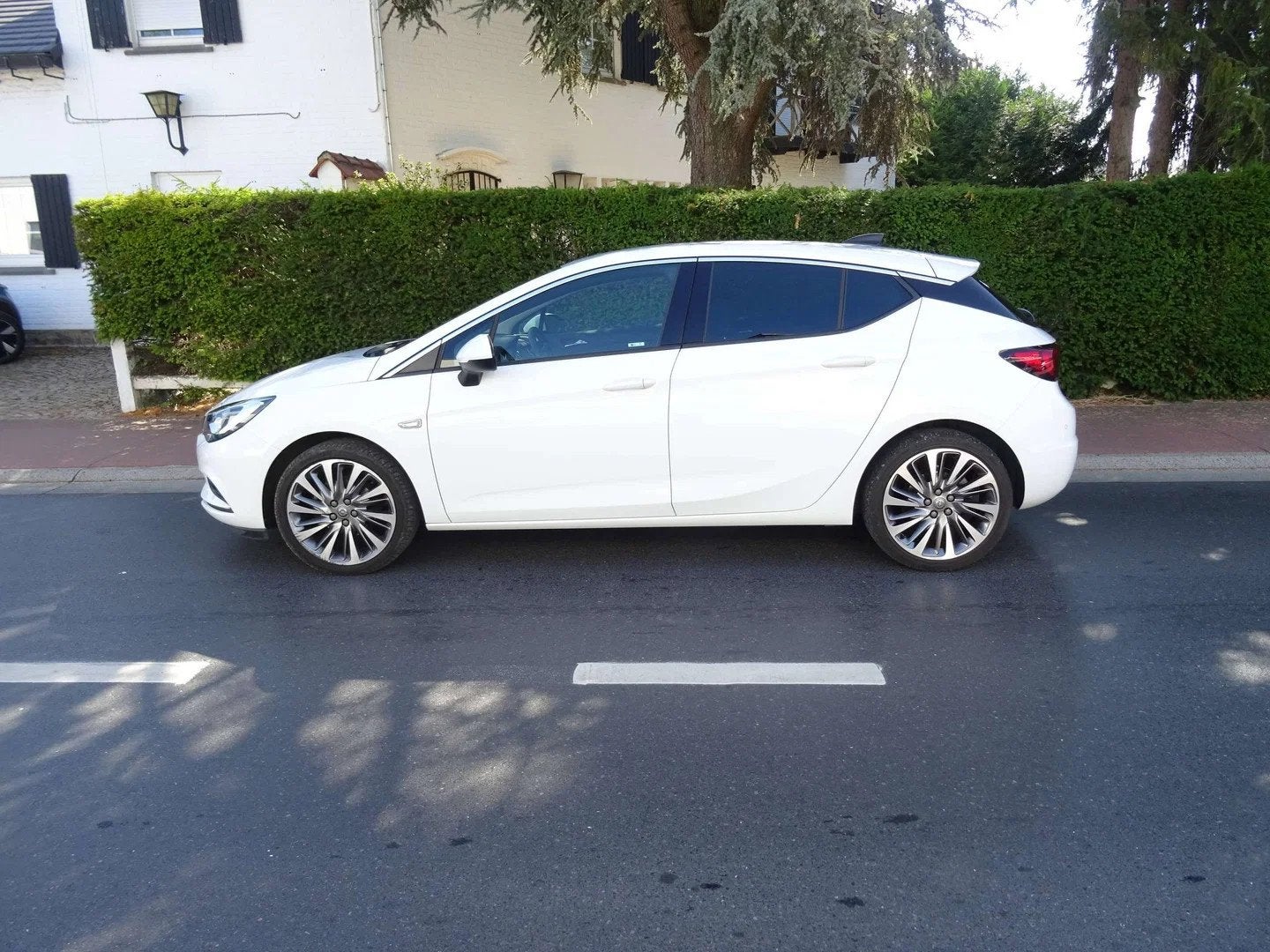 Opel Astra Astra 1.4 Turbo Innovation Start/Stop (bj 2016), Auto's, Automaat, Gebruikt, 4 cilinders, Wit