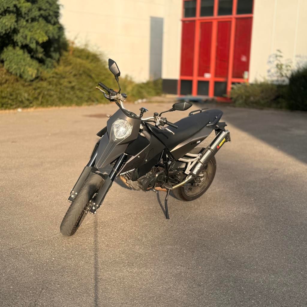 KTM 690 SM PRESTIGE 2008, Particulier, Minimaal motorrijbewijs A2, 1 cilinder, SuperMoto