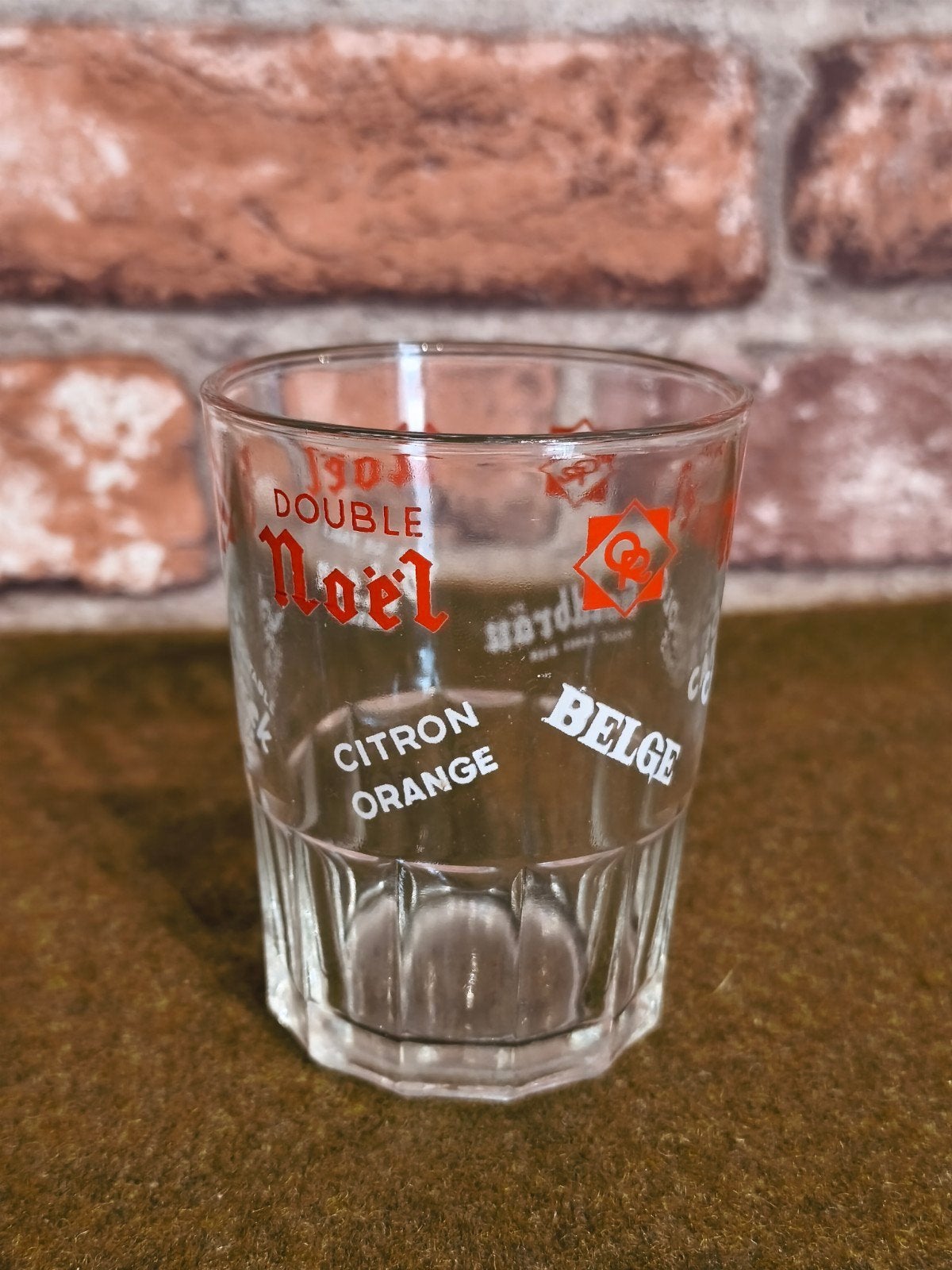 verre ouvrier réuni bière Charleroi, Enlèvement ou Envoi, Comme neuf, Verre à bière