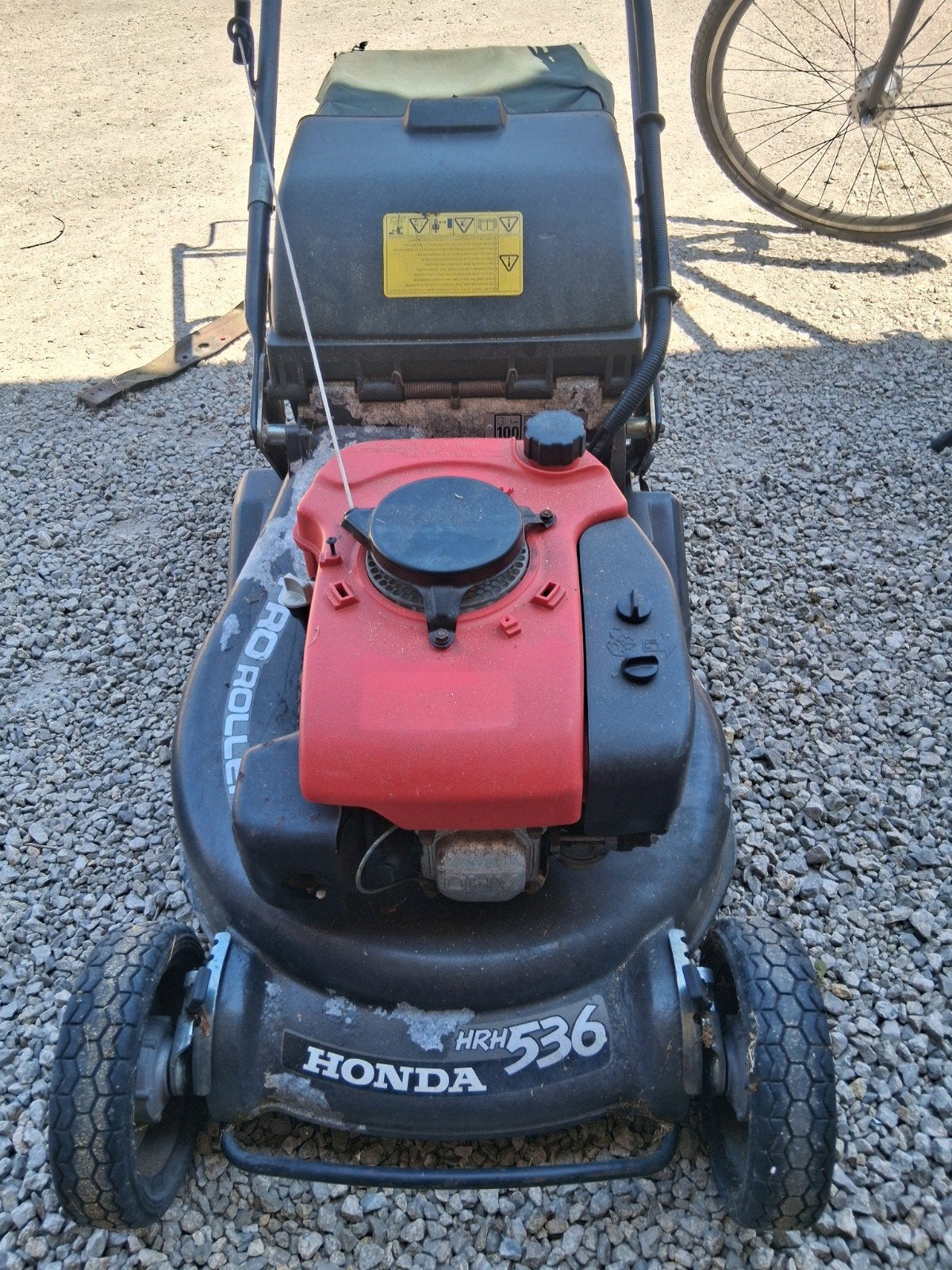 Honda HRH 536, Honda, Tondeuse rotative, Utilisé, Sac de ramassage