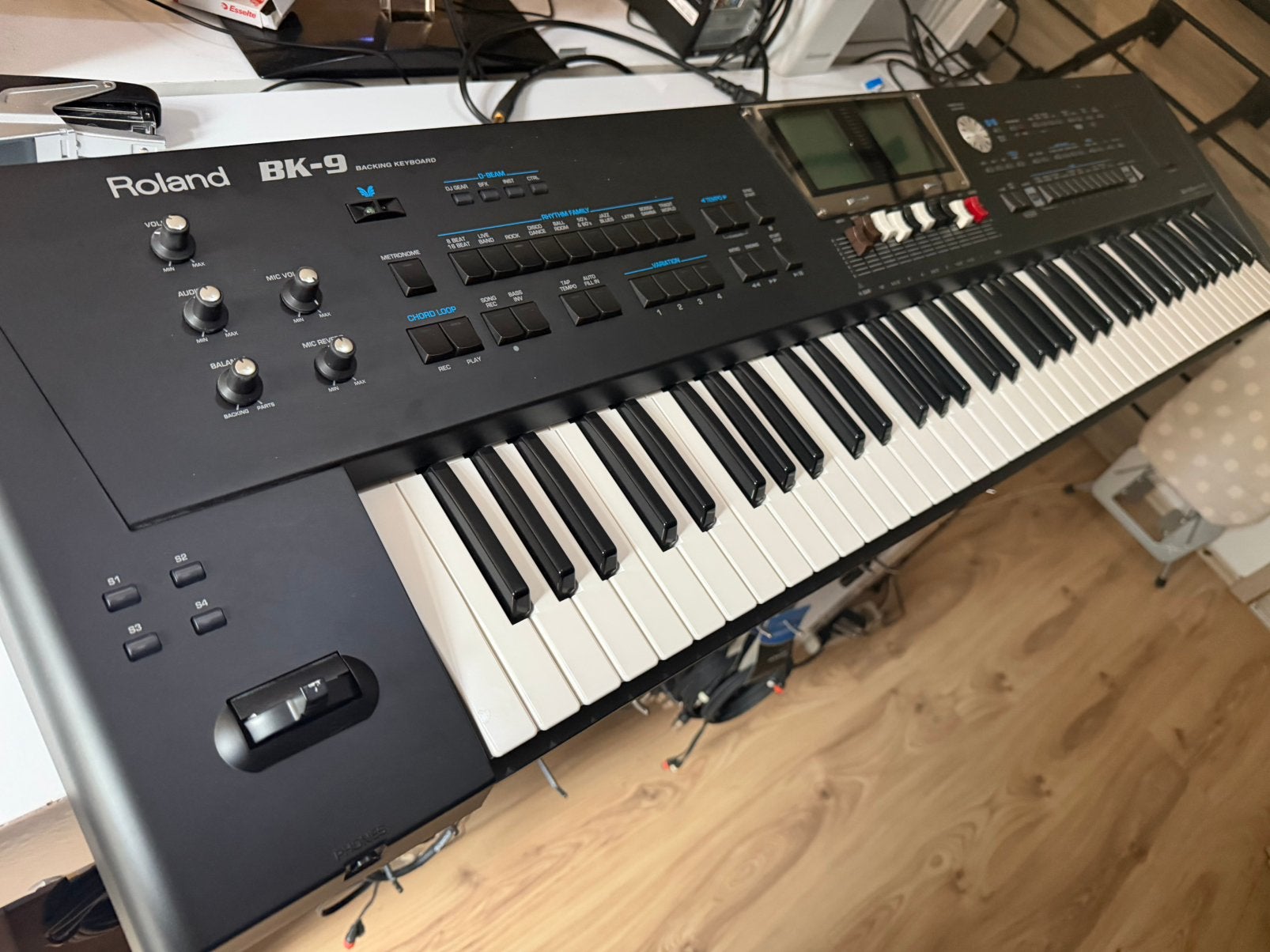 Roland bk9, Musique & Instruments, Enlèvement, Comme neuf, Roland