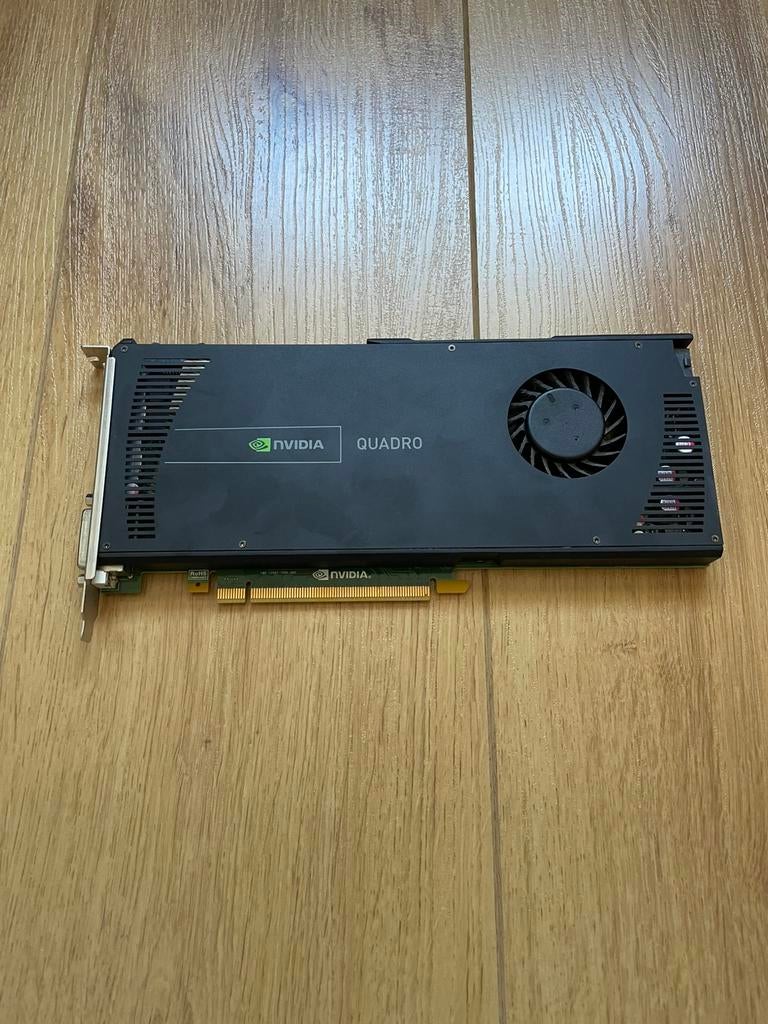 Nvidia Quadro 4000 grafische kaart, Ophalen of Verzenden, Zo goed als nieuw, Nvidia, HDMI