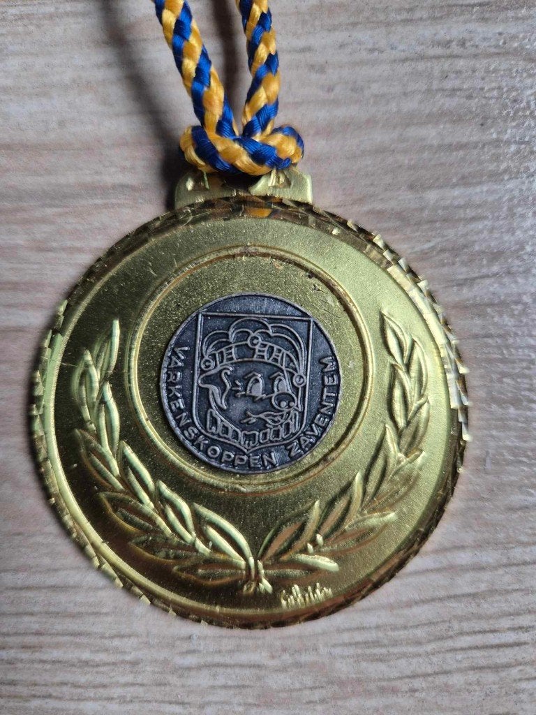 Carnaval medaille Zaventem De Varkenskoppen 1993, Enlèvement ou Envoi