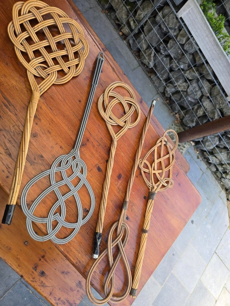 Lot van 5 vintage mattenkloppers, Ophalen