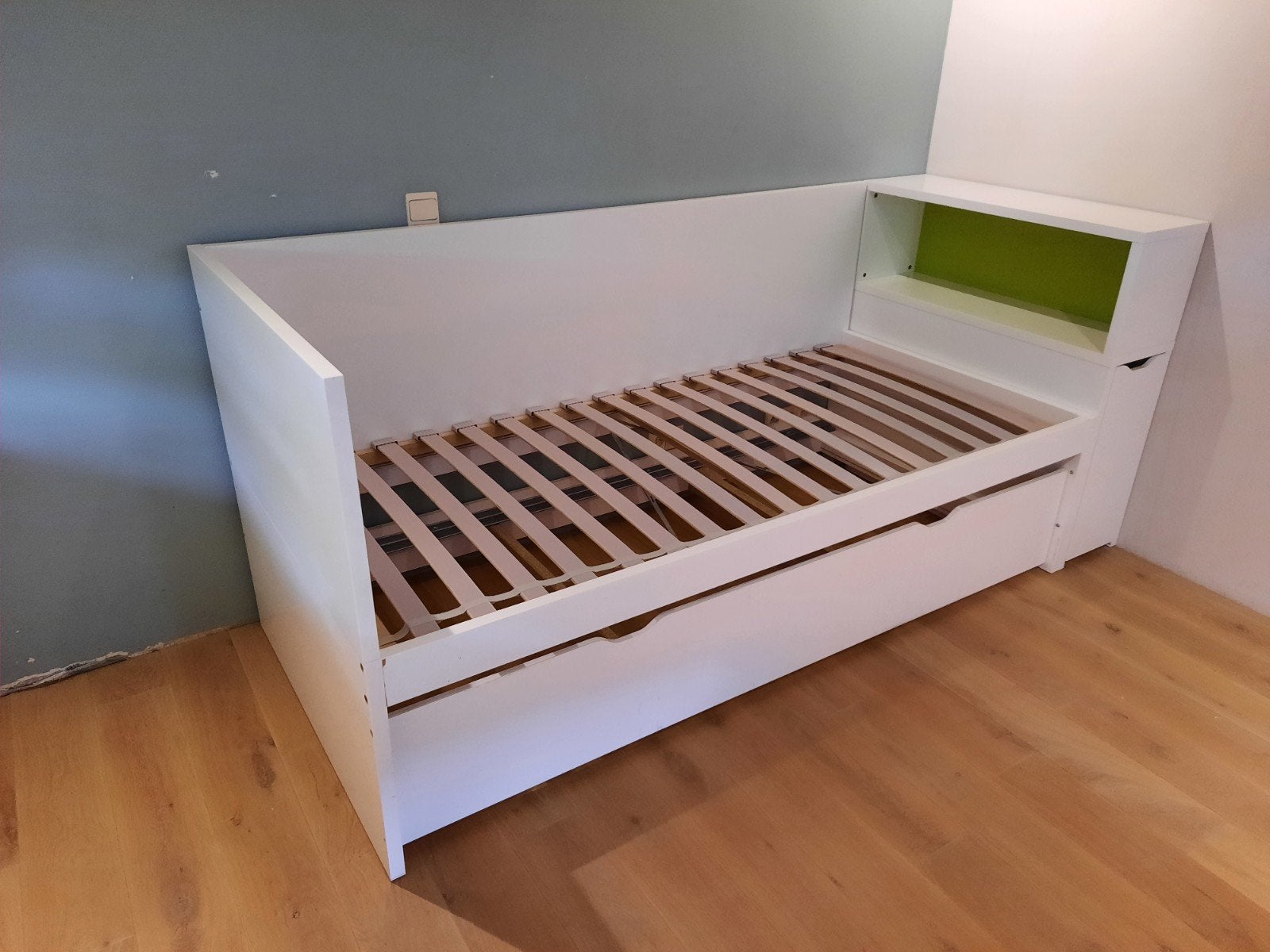 Bed Ikea met extra schuif bed 90 x 200, Huis en Inrichting, Slaapkamer | Bedden, Ophalen, 90 cm, Eenpersoons, Wit