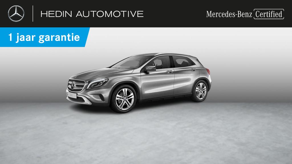Mercedes-Benz GLA-klasse 200 Luxury Line | Achteruitrijcamer, Autos, Achat, Euro 6, Noir, 5 portes