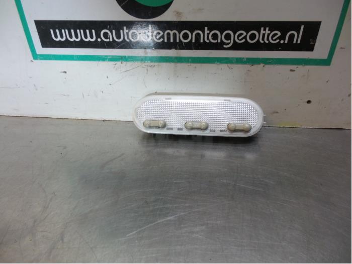 Eclairage intérieur avant d'un Nissan Note (Note 06-), -, 3 mois de garantie, Utilisé, -