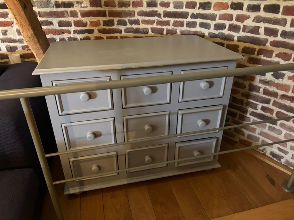 Commode A TIROIR A VENDRE, Maison & Meubles, Enlèvement, Comme neuf