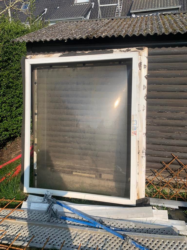 Enkelwandige koepel, Enlèvement, Comme neuf