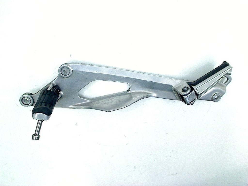SCHETSPLAAT LINKS VOOR Yamaha TDM 900 (5PS-27442-00-00), Motoren, Dhr. S. di Majo, Gebruikt, Info@cama-motorparts.nl, P.J. Troelstraweg 8 8
3144 CX  MAASSLUIS, NL