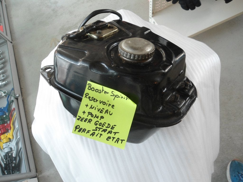 Booster : benzinetank, compleet. Zeer goede staat, Ophalen, Zo goed als nieuw, Tank, Yamaha